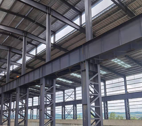 吉林中溢碳素科技有限公司-石墨化-2 廠房鋼結構工程